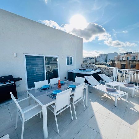 Ferienwohnung Poseidon Court Penthouse Superior St. Paul's Bay Exterior foto